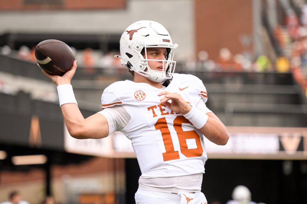 Arch Manning height and weight