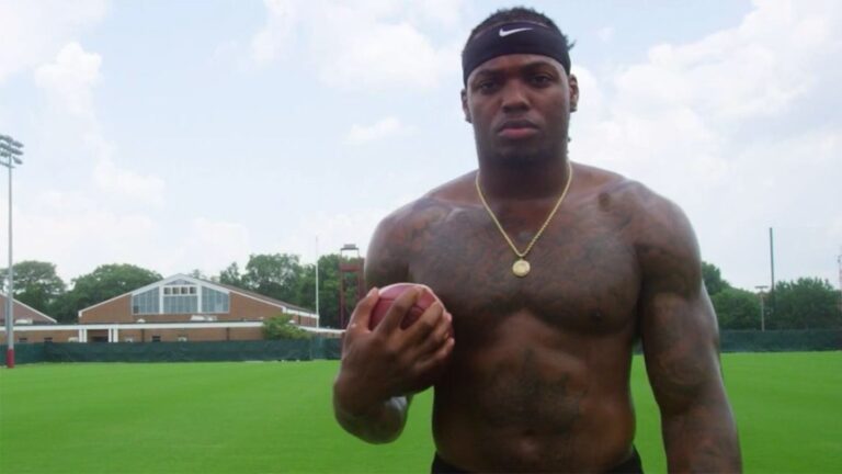 Derrick Henry Weight and Height: The Inspiring Journey of the NFL’s Modern-Day Workhorse